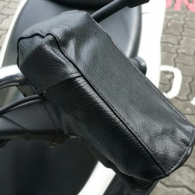 Motorcycle clearance iu cover