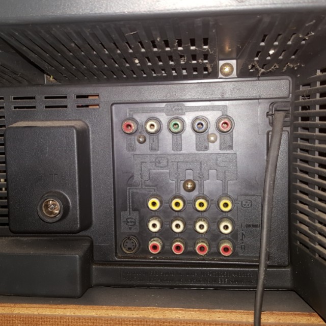 SONY Trinitron TV for Free ! (Japan), TV & Home Appliances, TV