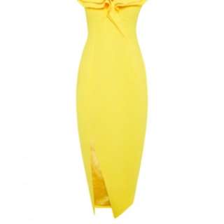 Wanted Sheike yellow allure dress in size 6