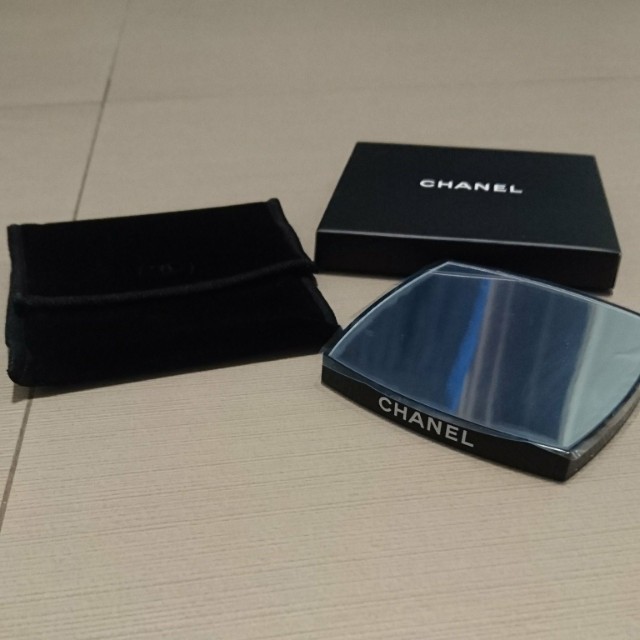 Chanel Double Mirror, Luxury, Accessories on Carousell