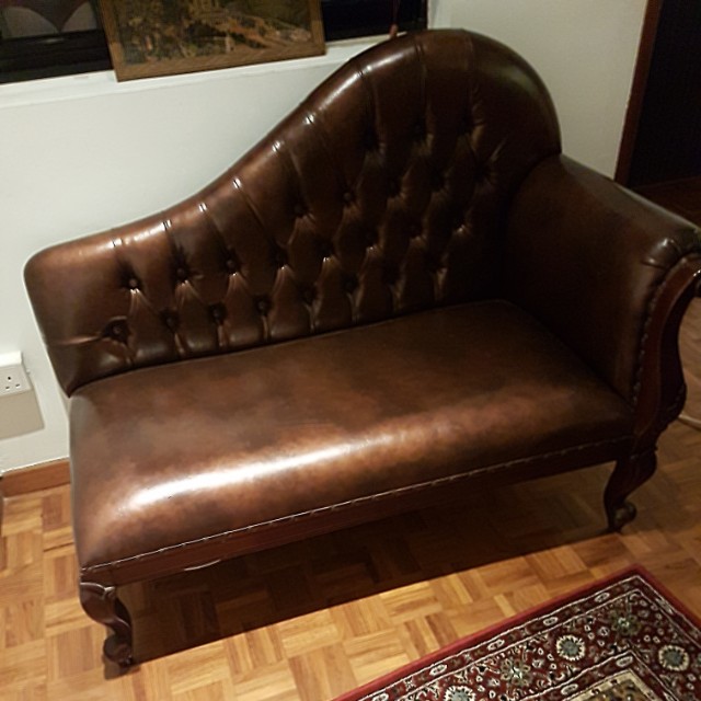 Chesterfield Mini Lounger Fainting Couch Furniture Sofas On