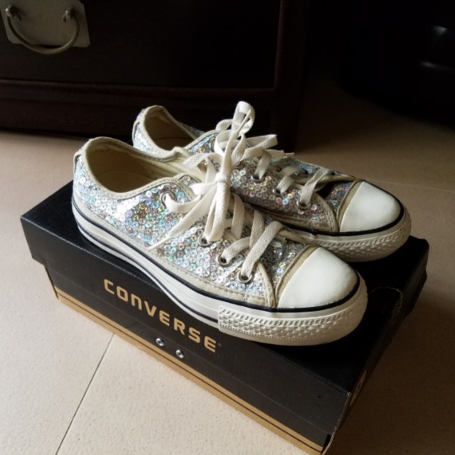 silver converse size 3