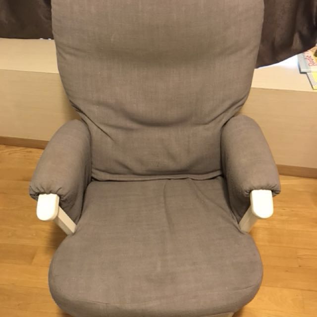squeaky glider chair
