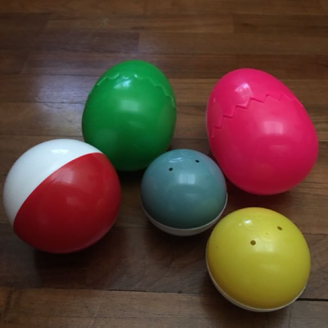 Giant surprise eggs empty