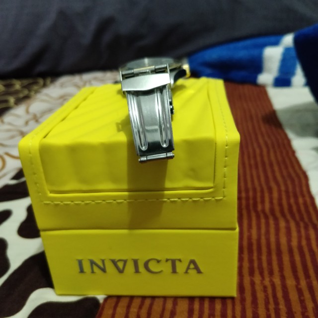 Invicta Pro Diver 8927C Mobile Phones Gadgets Wearables Smart Watches on Carousell