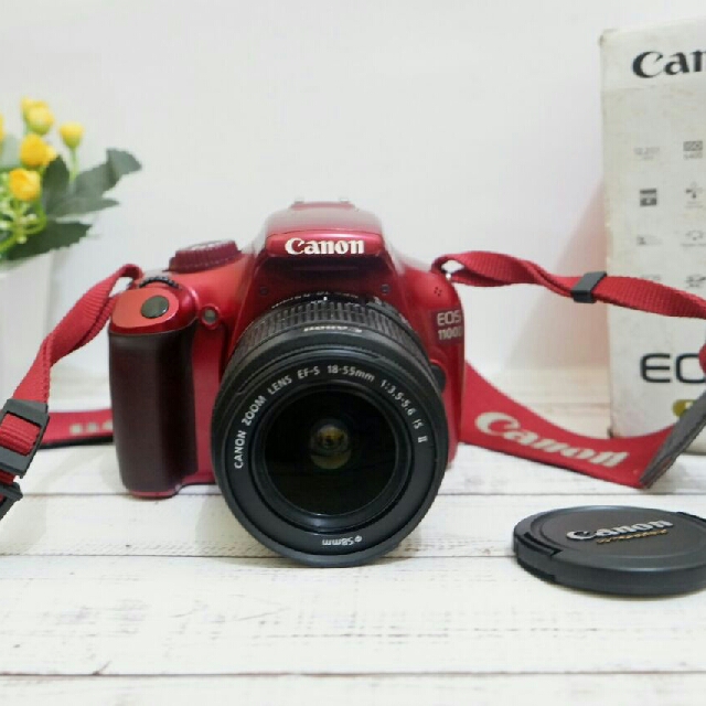 kamera dslr canon 1100d lensa kit 18 55mm warna merah