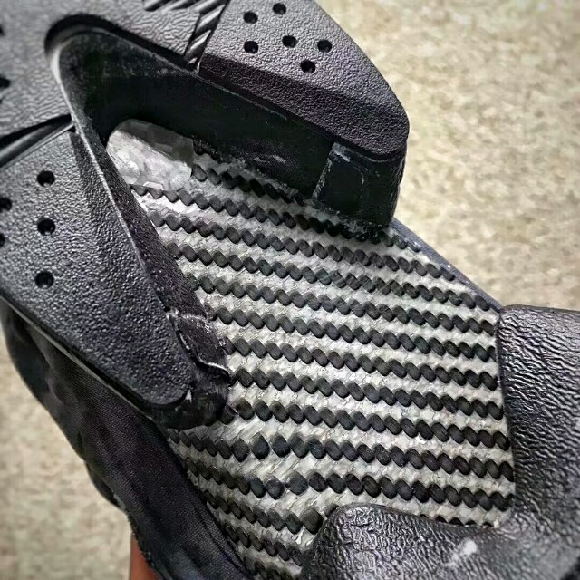 reebok insta pump x vetements