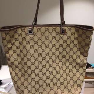 (Category: ) located in . Submitted by byronlui (Listing ID 137348206, Image 1). Description: .