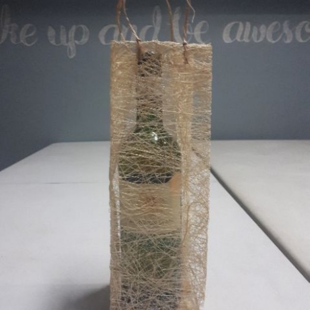 Abaca wine sale bag