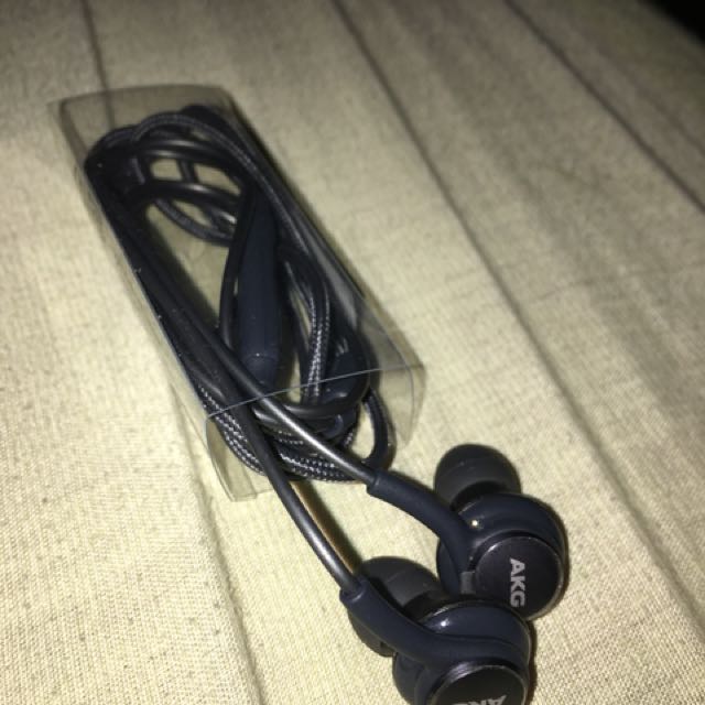 akg original earphone price
