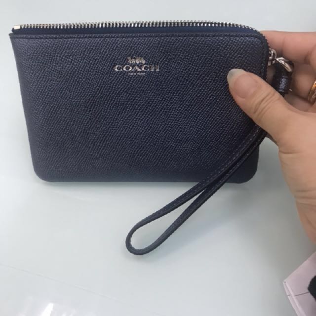 Coach crossgrain leather corner hot sale zip wristlet