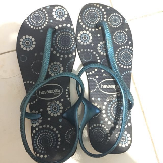 havaianas uptown mall