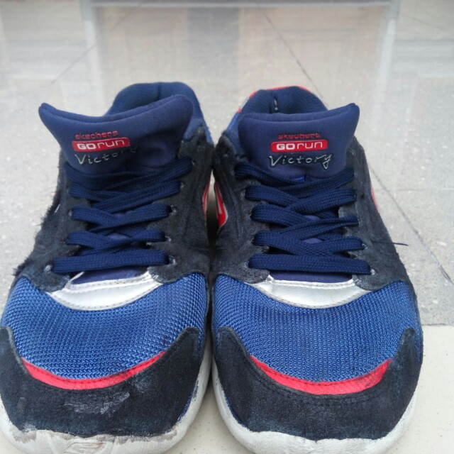 skechers go run victory