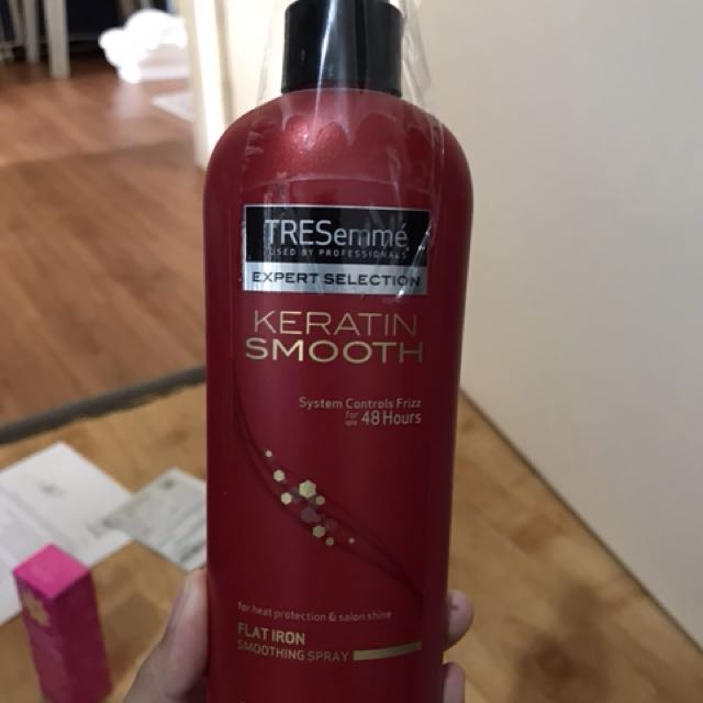 Keratin smooth flat iron smoothing spray top