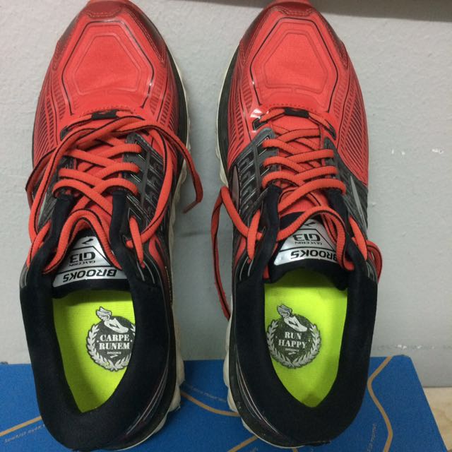Brooks Glycerin 13 Men s Fashion Activewear on Carousell