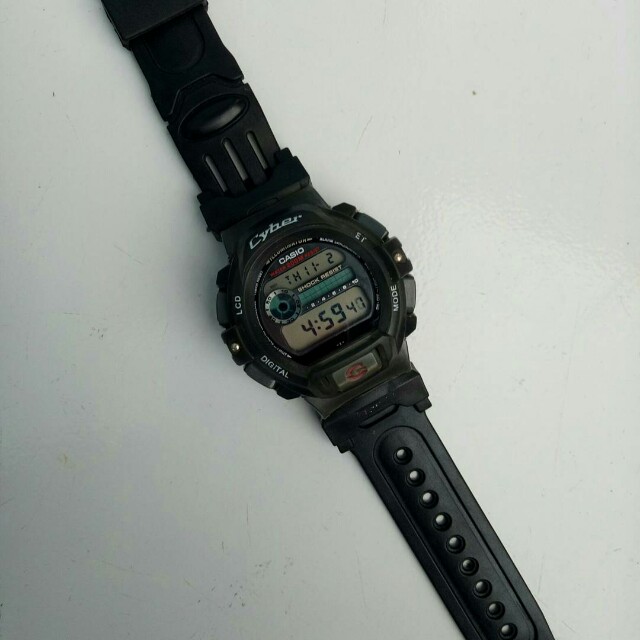 jam g shock dw 9052