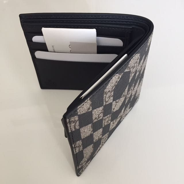 gucci caleido wallet