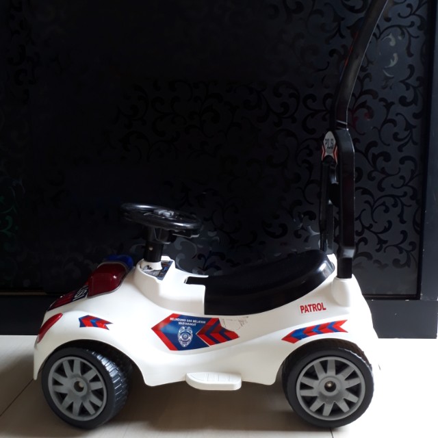 mobil: mainan anak kecil mobil mobilan