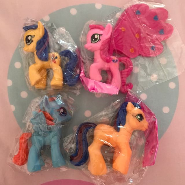 My Little Pony Rainbow Dash Pinkie Pie Toys Games Bricks Figurines On Carousell