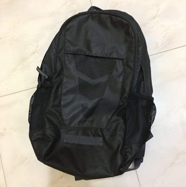 nike max air vapor medium backpack