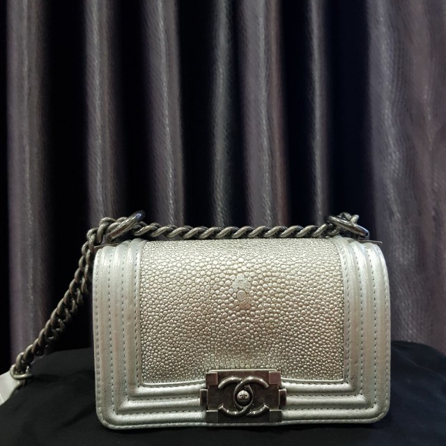 Chanel Silver Leather and Galuchat Stingray Boy WOC Clutch Bag