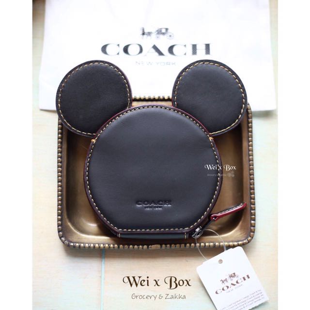 英國購回 美國正品coach米奇mickey Mouse Disney 限量聯名款真皮大耳朵黑色零錢包 現貨1 名牌精品 精品包包在旋轉拍賣