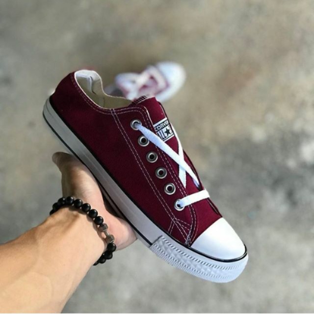 wine red converse