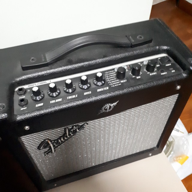 fender mustang 1 amp 70 watt