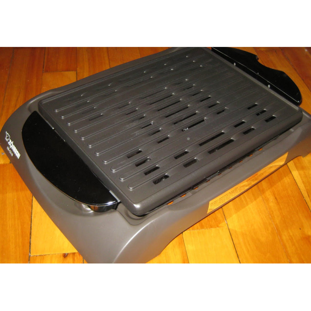 Great Condition Zojirushi EB CC15 Indoor Electric BBQ Grill For