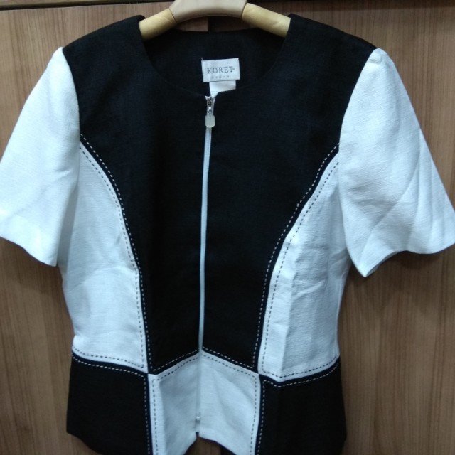 Sale Koret Blazer W Skirt Set Women S Fashion Women S Clothes
