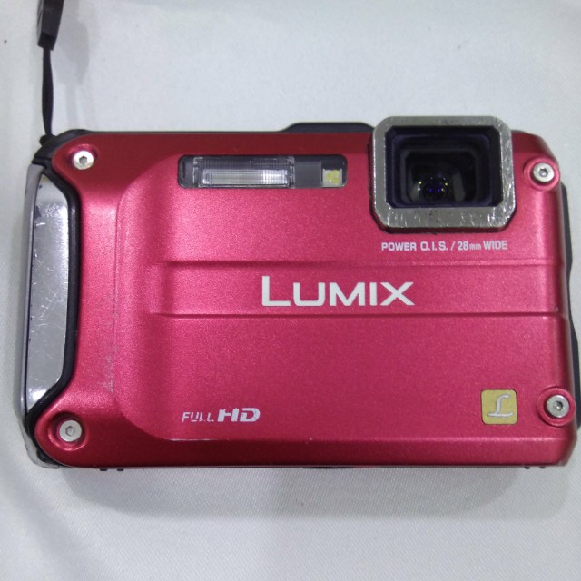 Panasonic Lumix Underwater Camera DMCTS3, Photography, Cameras on