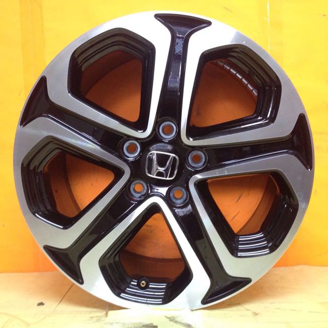 SPORT RIM 17inch HONDA HRV ORIGINAL RIM, Auto Accessories on Carousell