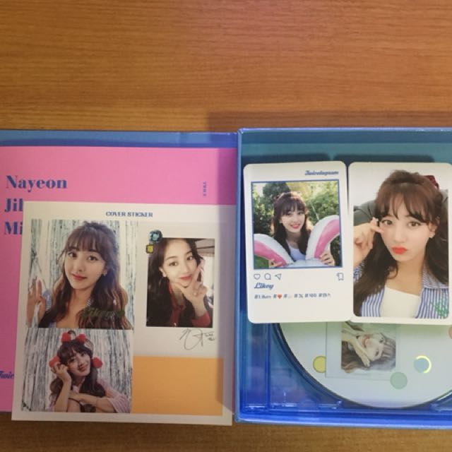 Twice Jihyo Likey Set No Polaroid Pc Hobbies Toys Memorabilia Collectibles K Wave On Carousell