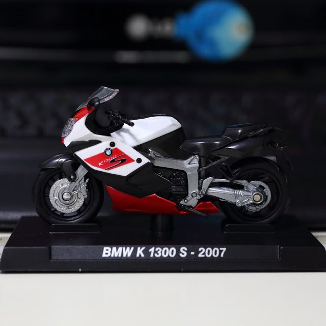 bmw toy motorcycle