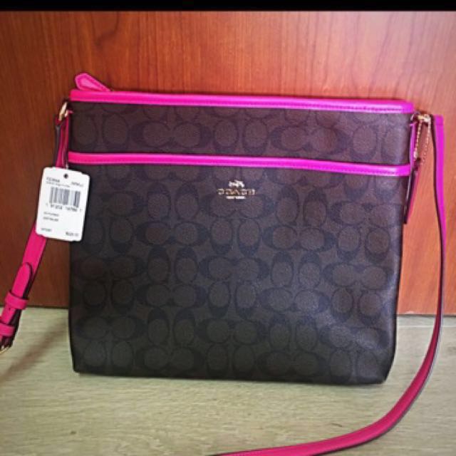 Coach bag pink lining hot sale