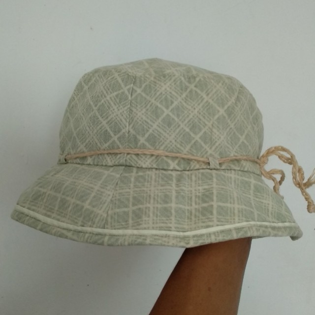 Elle Bucket Hat Women S Fashion Women S Accessories On Carousell