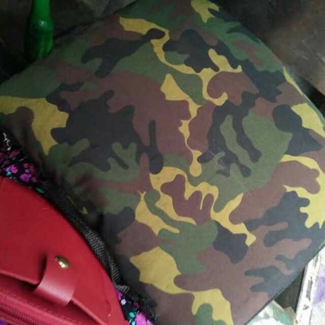 Hammock Army Duyan With Kulambo Sports Other Sports Equipment On Carousell *does not include sleeping bag, tent poles or bottom loop chords pictured* these hammocks and basha's were originally designed for the. hammock army duyan with kulambo