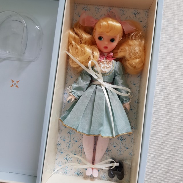 jjorori art doll