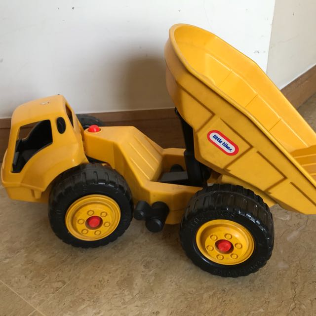 little tikes dump truck
