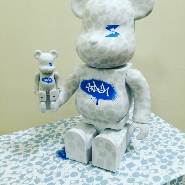stash bearbrick