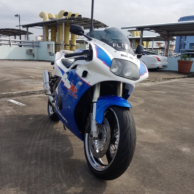 Suzuki gsxr400 for outlet sale
