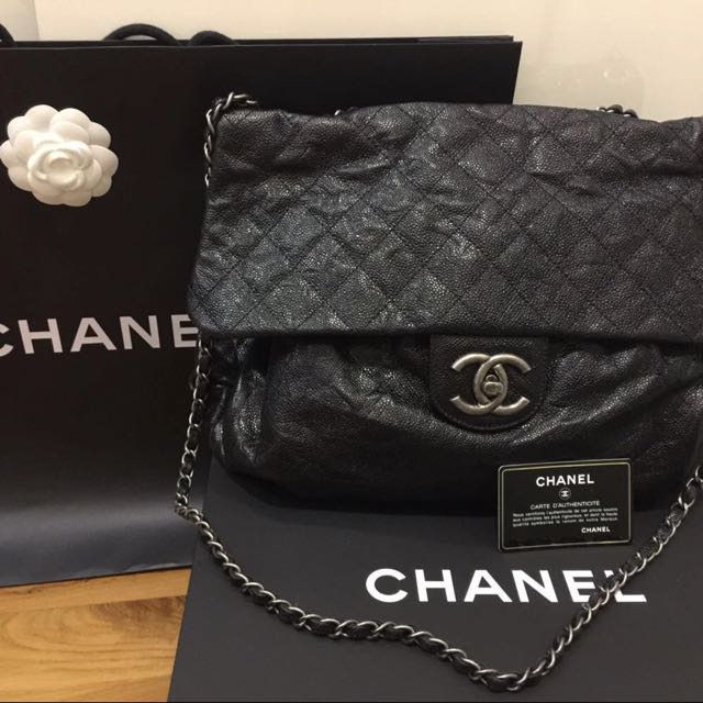 Black Caviar Leather Chanel bag - used only twice, Luxury, Bags & Wallets  on Carousell