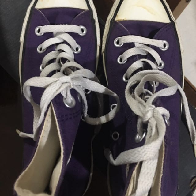 Gothic grape shop converse