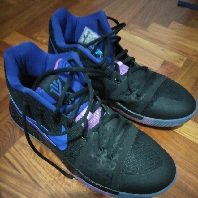 Kyrie 3 flip the switch grade school sales