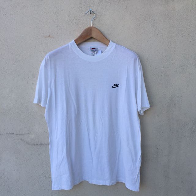 nike japanese tee nike japanese tee