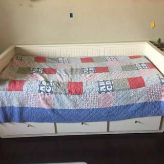IKEA pull-out bed including mattresses (2x 80x200cm)