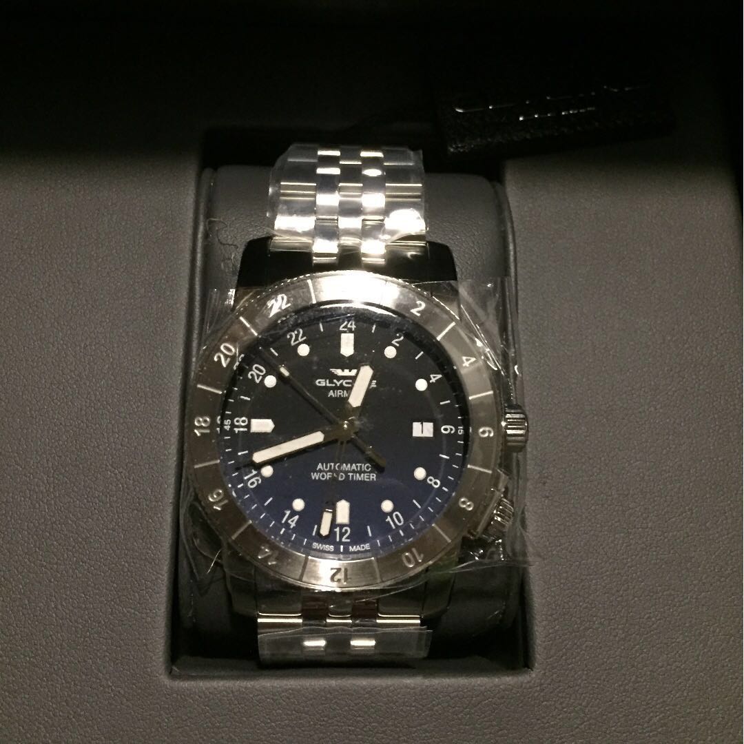 Glycine airman shop 42 gmt quartz