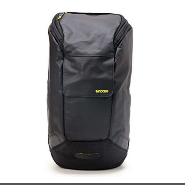 Cheap INCASE Range Laptop Backpack CL55540 Solid Cyclist cycling Everyday Bag Men s Fashion Bags Backpacks on Carousell