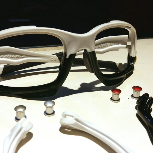 Oakley Jawbone & Racing Parts, Men's Fashion, Watches & Sunglasses & Eyewear on Carousell