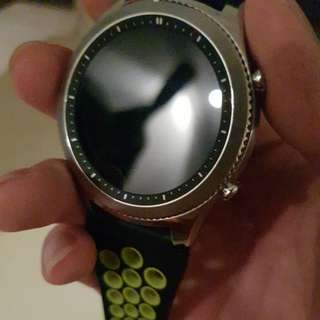 Fast deal!! Classic gear s3. Watch face not included.
